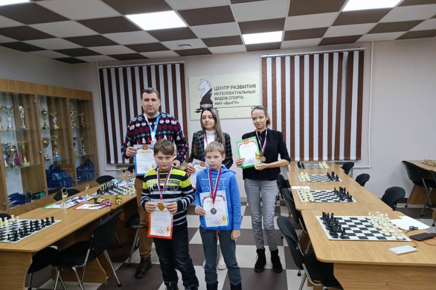 В Белгородском госуниверситете подвели итоги турниров по шашкам